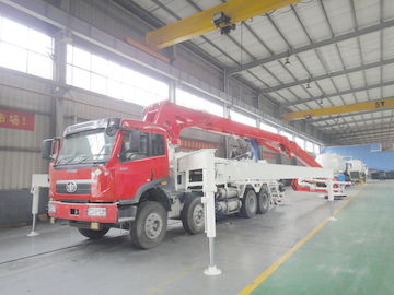 LNG Engine 37m 8x4 FAW 380HP Concrete Pump Trucks with RHD Type