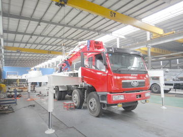 RHD 37m 8x4 FAW 380HP Concrete Pump Trucks with Diesel engine