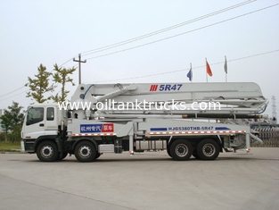 Rz-Shaped 47m Concrete Boom Pump Truck Safety Isuzu 8x4 700L