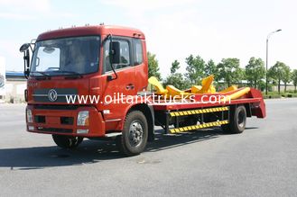 Dong Feng 4x2 Dry Bulk Truck Transport Bulk Cement Powder Truck 1800 - 2500mm